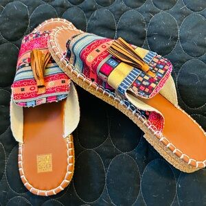 Size 40 Shien slip on mule sandals. NWOT.